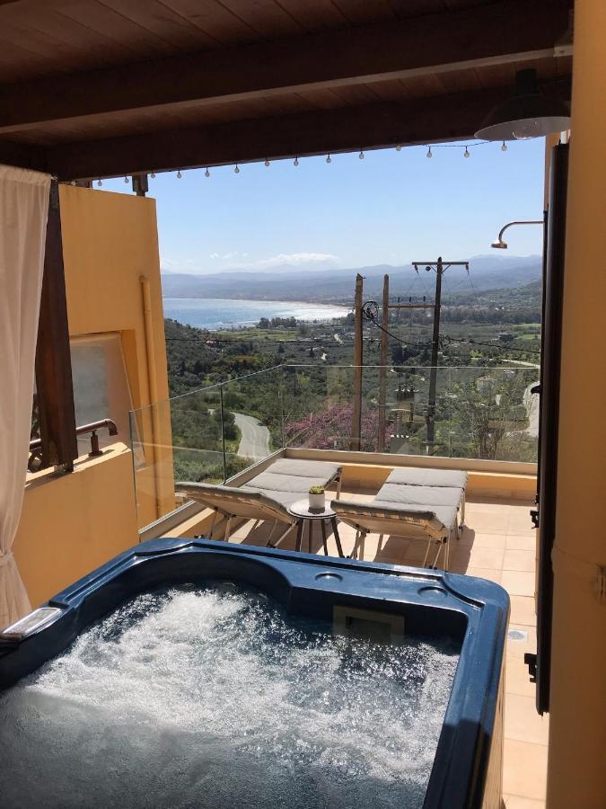Arbutus - Relaxing Apartment With Fantastic Views Georgioupoli Eksteriør billede