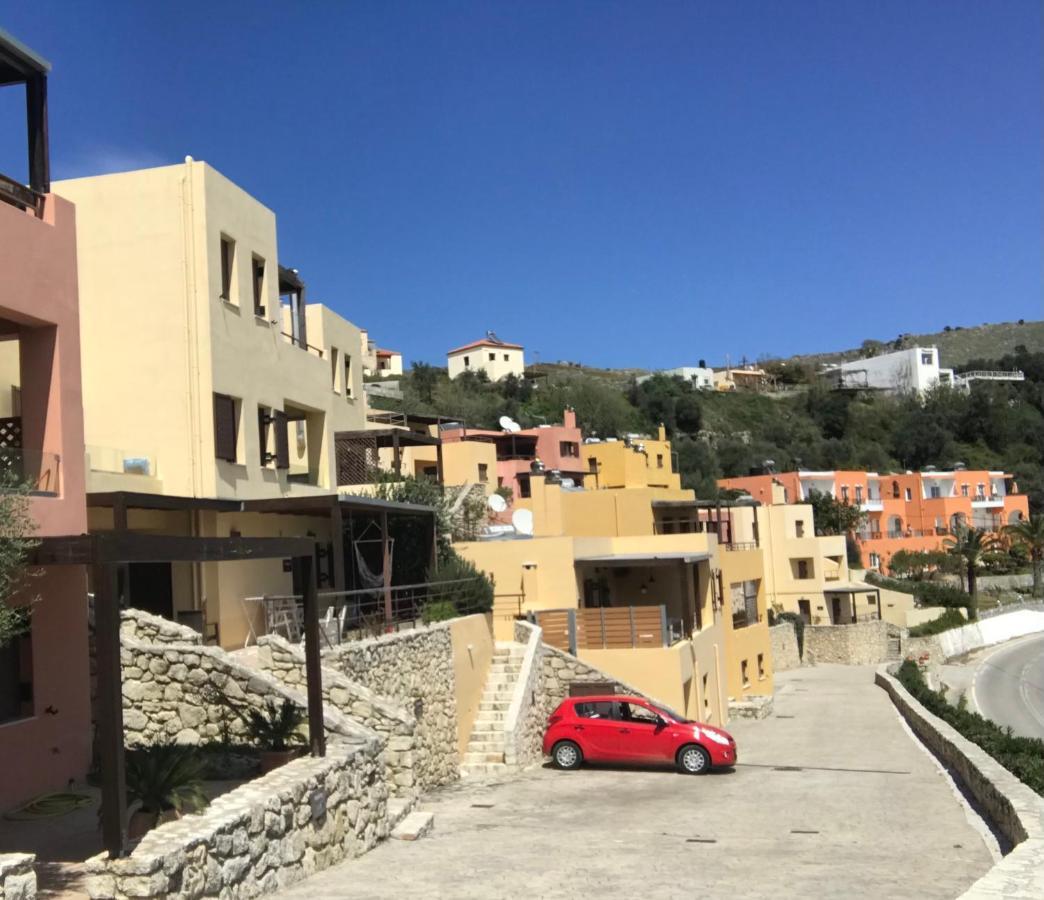 Arbutus - Relaxing Apartment With Fantastic Views Georgioupoli Eksteriør billede