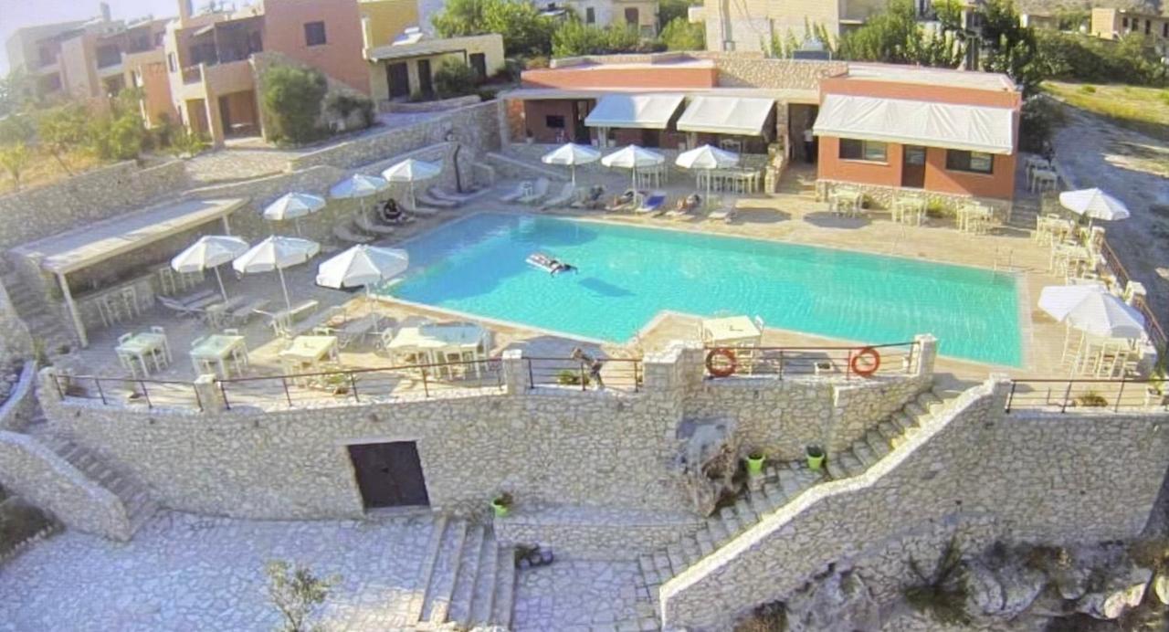 Arbutus - Relaxing Apartment With Fantastic Views Georgioupoli Eksteriør billede